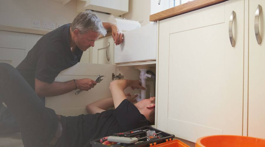 Plumber in Fortuna, ND